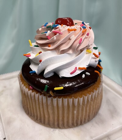 Big Cupcake