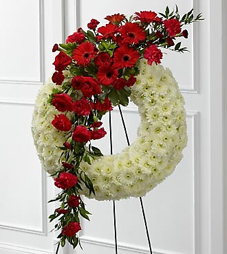 Graceful Tribute&amp;trade; Wreath